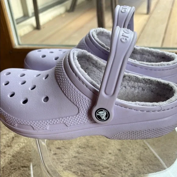 Crocs Women's Vaya Lined Clog. Lavender Fuzzy Slippers Size 7; EUC - Picture 5 of 11